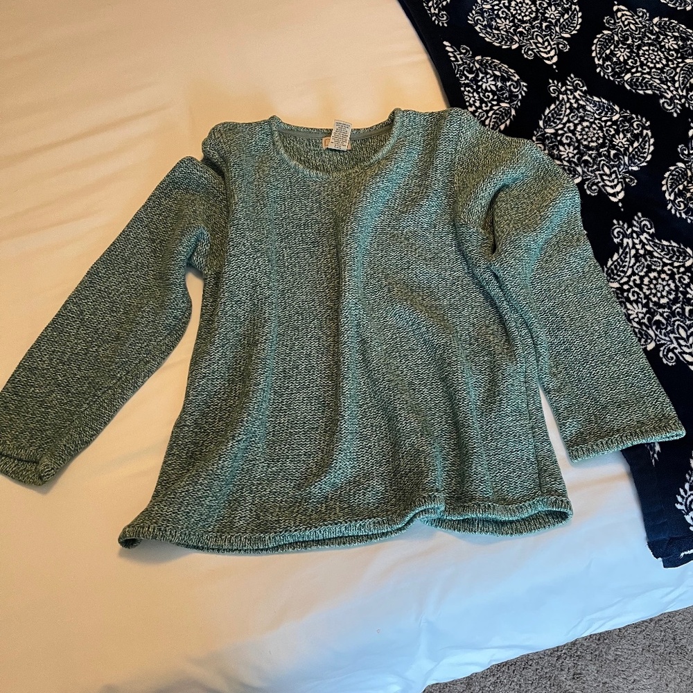LL Bean green and white woven knit round neck sweater